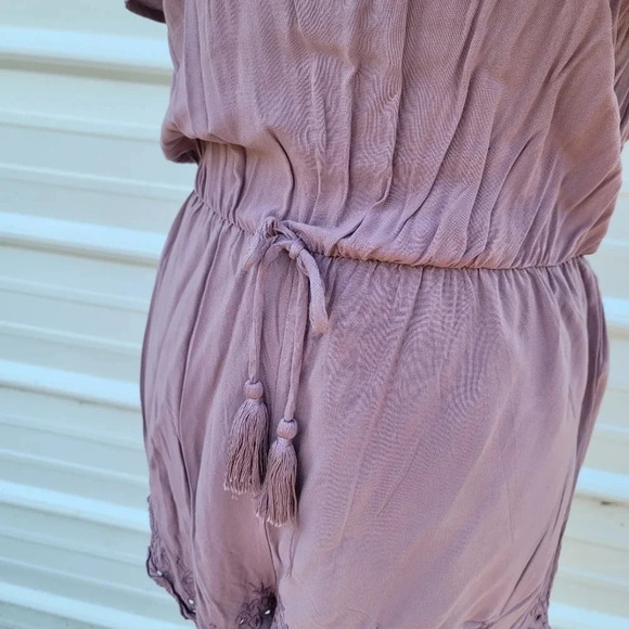 Mossimo supply Women's Romper Off Shoulder Eyelet Cut Strapless Casual Purple XS - Picture 8 of 11